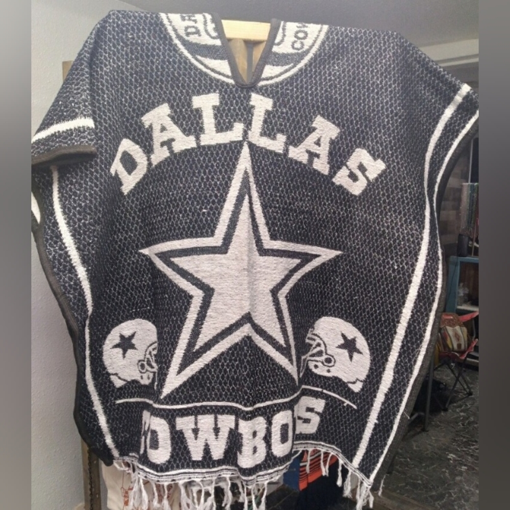 Dallas Cowboys Poncho